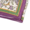 Detalle pañuelo de seda estampado árabe