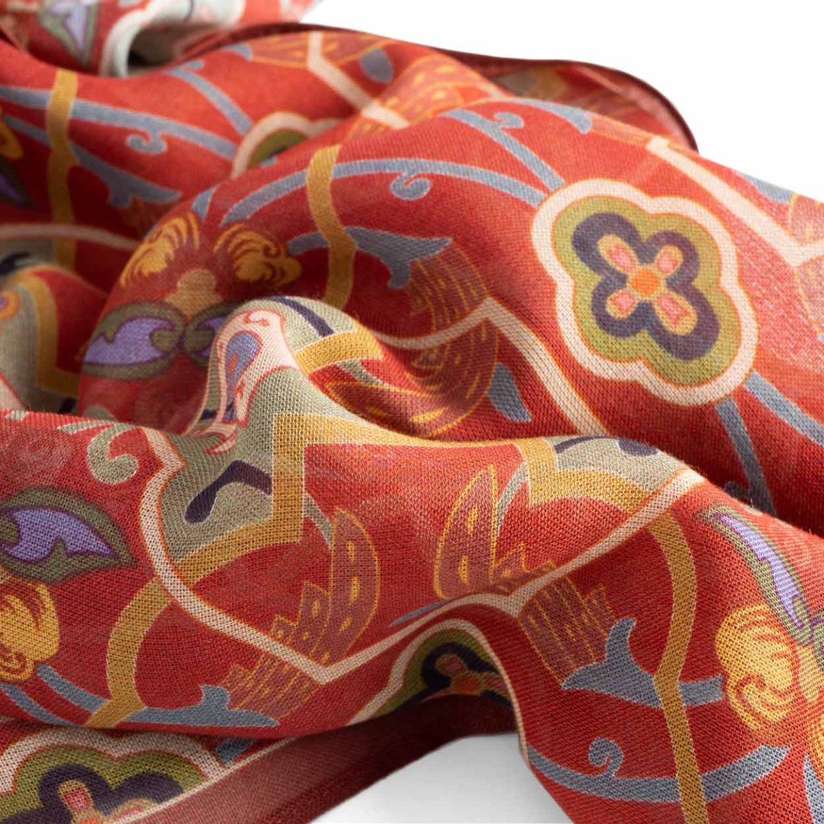 Red foulard detail